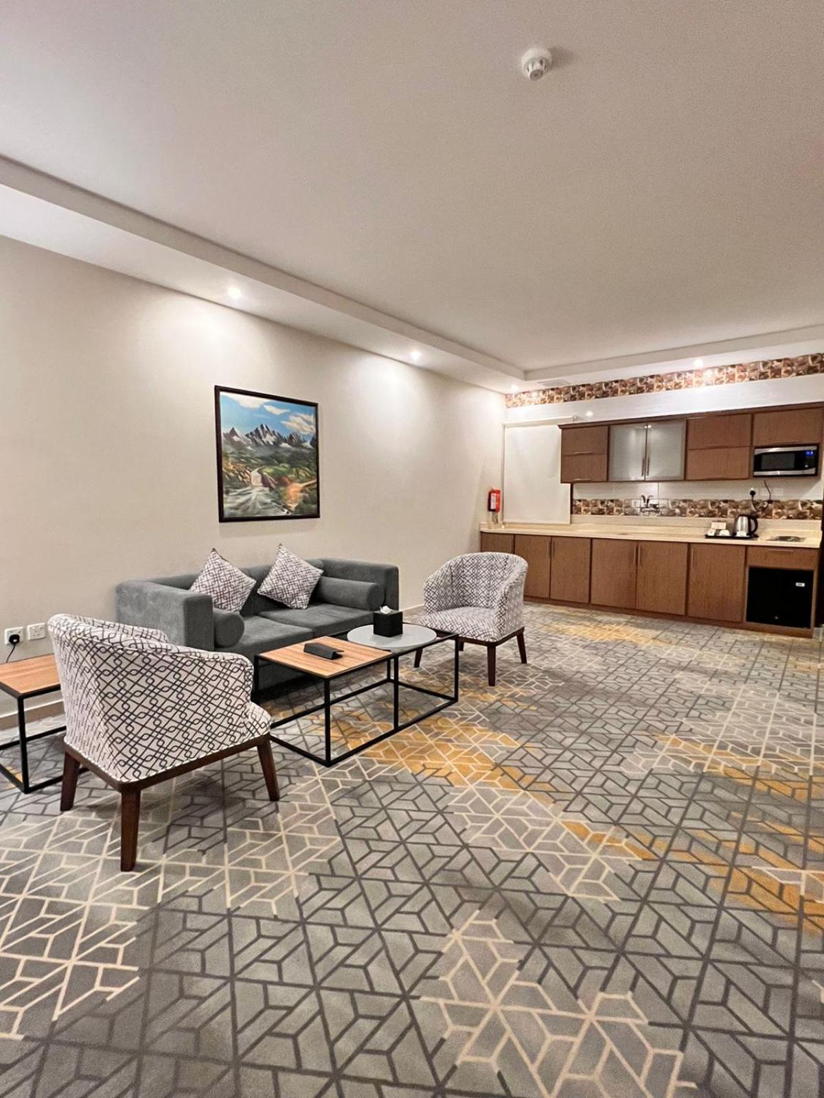 อัล มูฮัยดบ์ เรสซิเดนซ์ อัล คาฟญี Aparthotel Khafji ภายนอก รูปภาพ