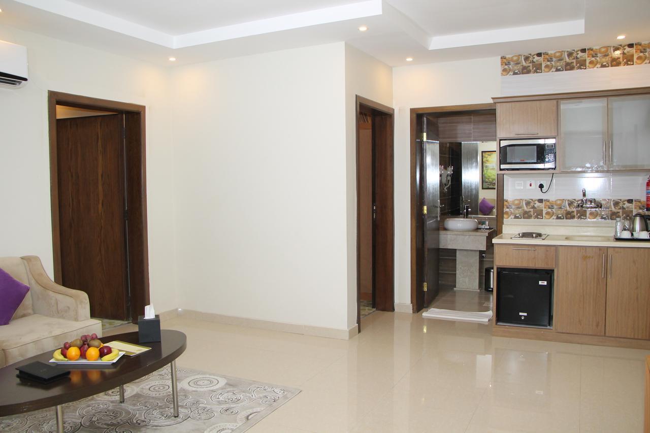 อัล มูฮัยดบ์ เรสซิเดนซ์ อัล คาฟญี Aparthotel Khafji ภายนอก รูปภาพ