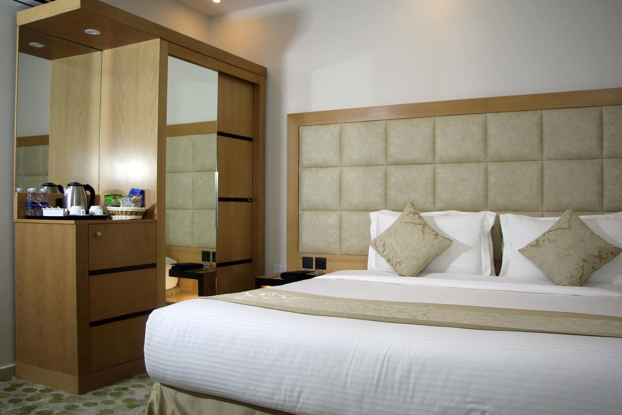 อัล มูฮัยดบ์ เรสซิเดนซ์ อัล คาฟญี Aparthotel Khafji ภายนอก รูปภาพ